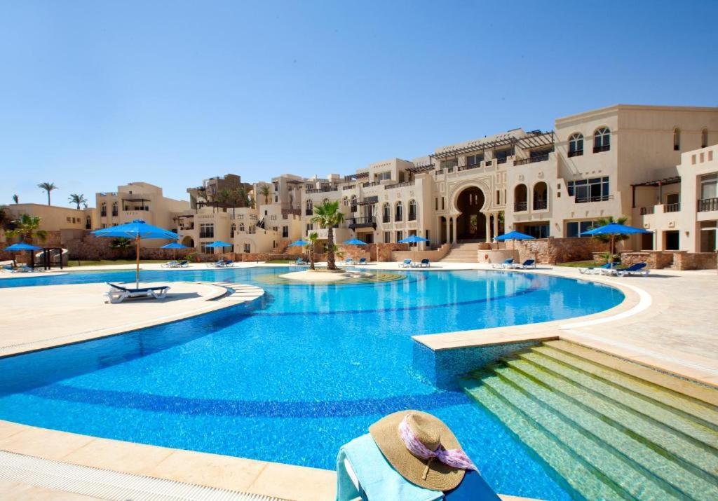 Azzurra Sahl Hasheesh Aparthotel Екстериор снимка