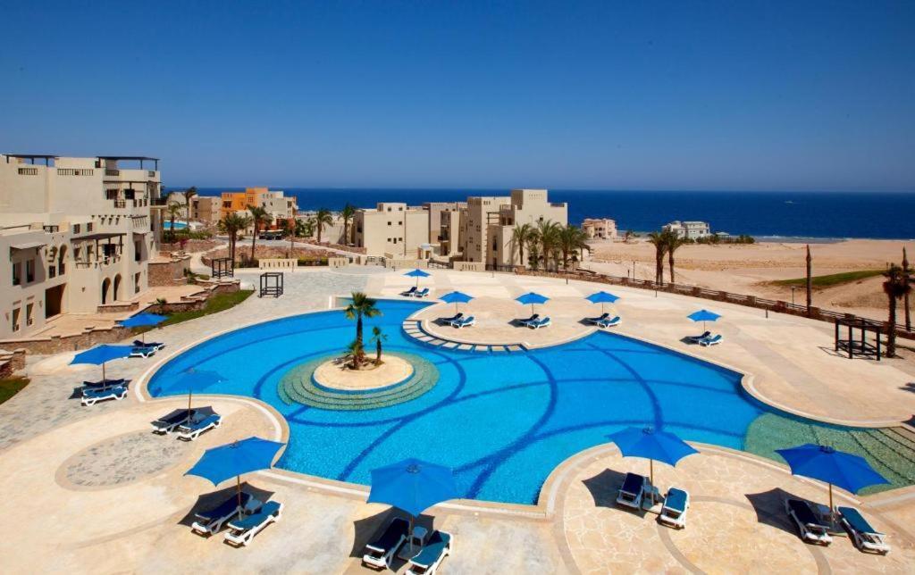 Azzurra Sahl Hasheesh Aparthotel Екстериор снимка